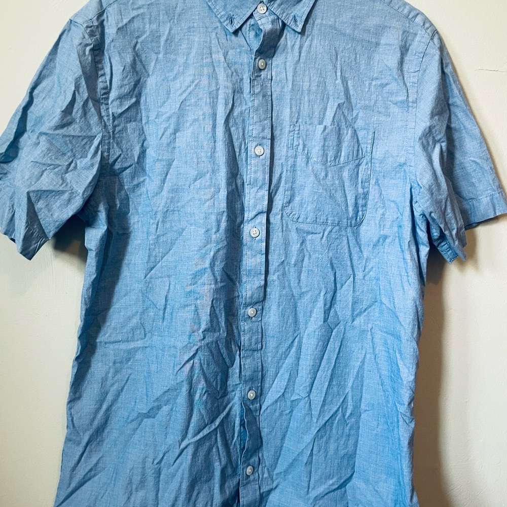 Old Navy Light Blue Casual Button Down Shirt